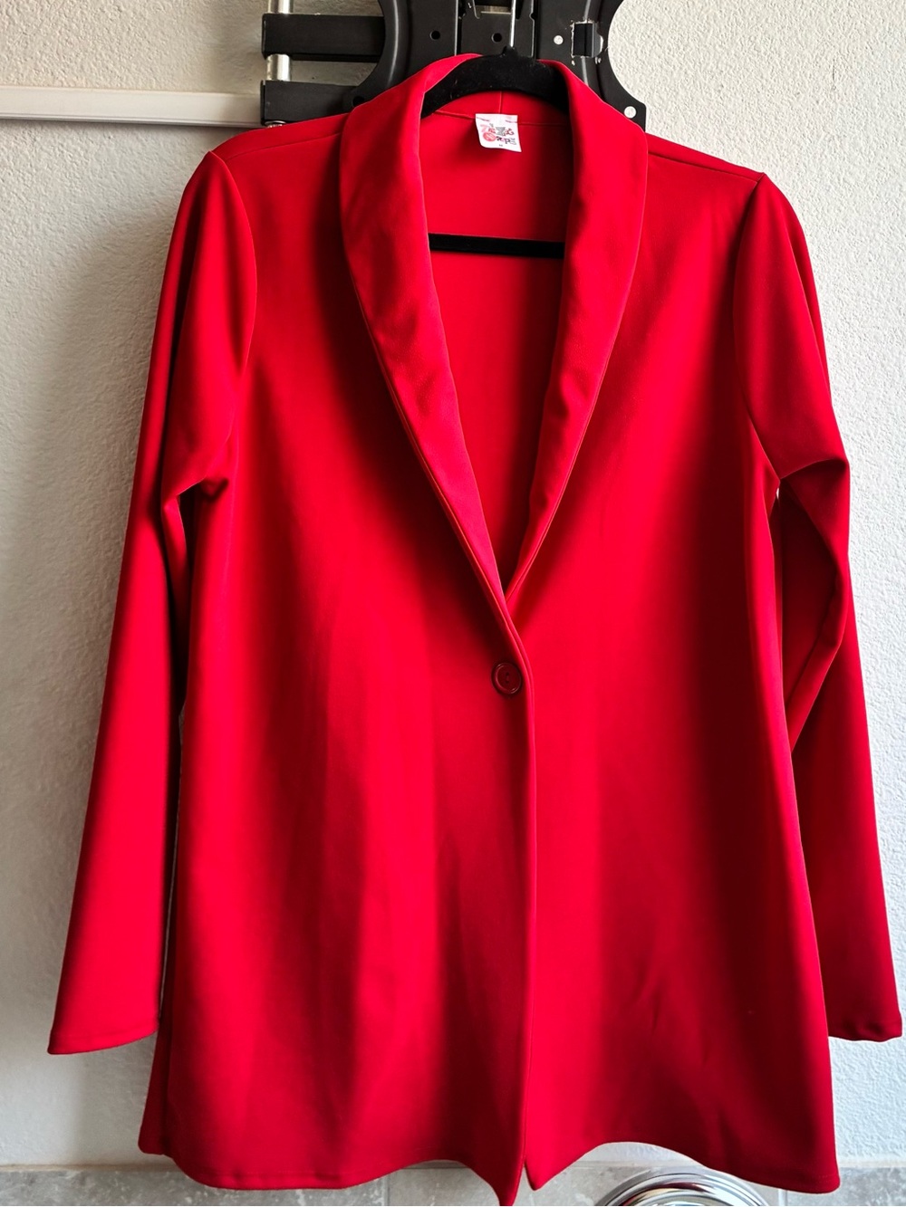 The ZigZag Stripe Women’s Red Blazer Jacket - Sleek Single-Button Size Medium